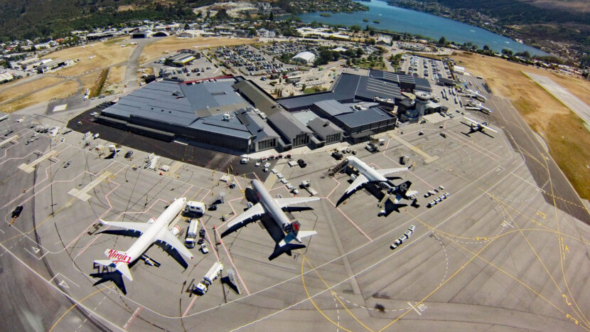 世界で最も風光明媚な空港