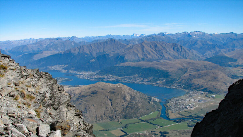 eyecatch-remarkables-hiking